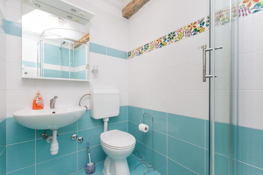 Apartments Vica Szybenik Pokój zdjęcie