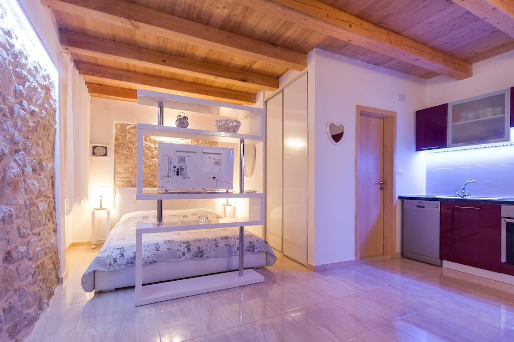 Apartments Vica Szybenik Pokój zdjęcie